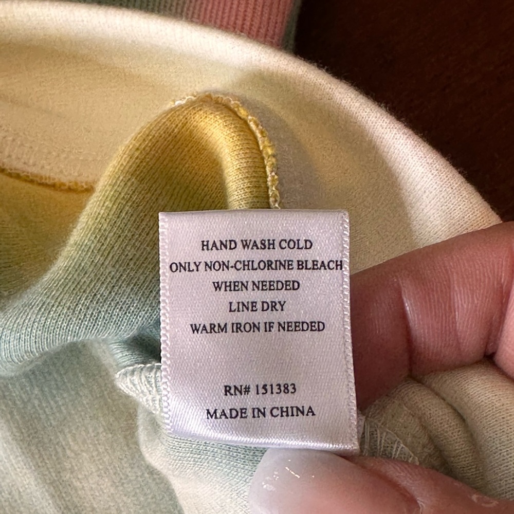 Current air NWOT size Small tie dye twist front‎ cropped sweatshirt - Picture 9 of 13